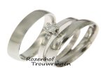Er is weer iets nu ontdekt in trouwringenwereld, namelijk de triset Een set die niet bestaat uit twee maar uit drie ringen, één voor hem en wel twee voor de bruid! Dit is een van de pareltjes uit onze trouwringenzee, kom gerust een keertje langs!