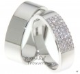 <p>Strakke, witgouden trouwringen met schitterend veld van 40 briljant geslepen diamanten van in totaal 0,32 ct. Verkrijgbaar in witgoud, geelgoud of roodgoud. De breedte van de ringen is 5,8 mm.</p> 9449-9450